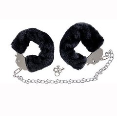 Наручники на длинной цепи Bigger Furry Handcuffs Black купить в sex shop Sexy