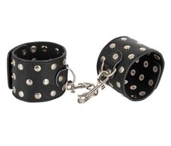 Шкіряні наручники з заклепками Bad Kitty Handcuffs купити в sex shop Sexy