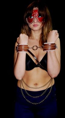 Коричневые наручники Scappa кожа купить в sex shop Sexy